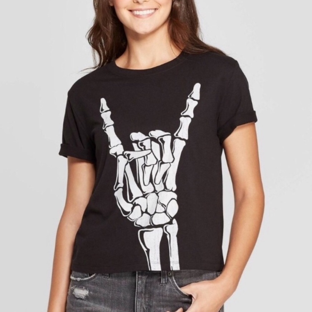 Zoe + Liv | Skeleton Devil Horns Graphic Tee